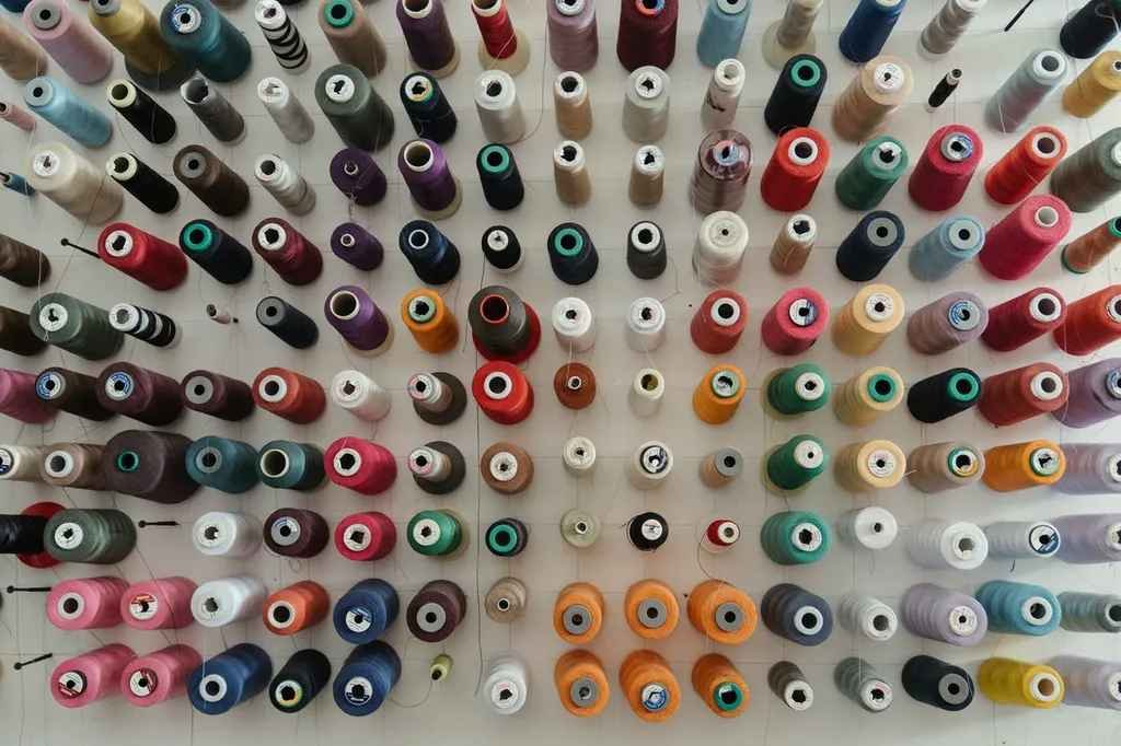 40wt or 60wt embroidery thread